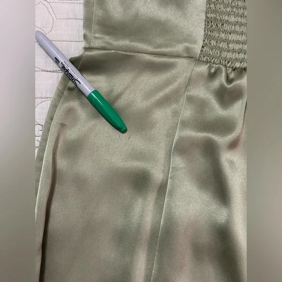 Reformation Hensley Ruched Artichoke Green Midi Dress Sz 12 - Picture 5 of 11